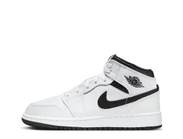 air-jordan-1-mid-dq8423-132-65b384d3af29a (1)